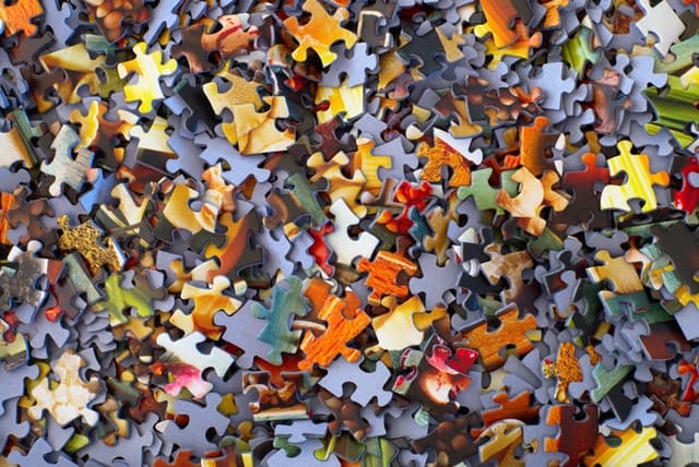 Platform Nuts & Bolts : Flexible decision-making with Rule Engines
